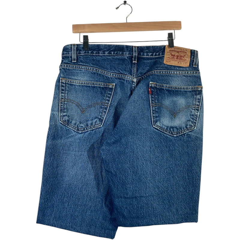 Vintage Levi's 517 Regular Bermuda Denim Shorts 36