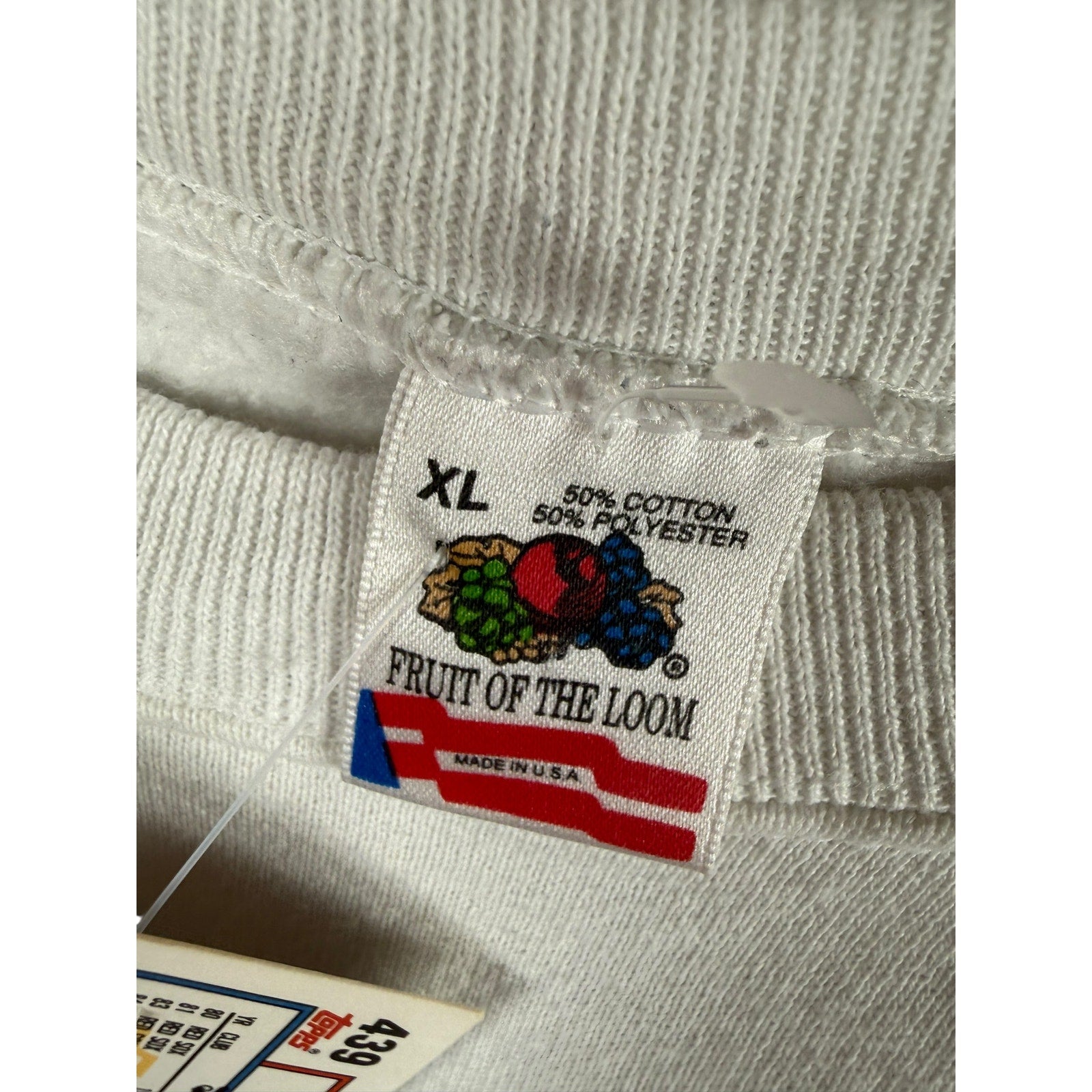 Vintage Kellogg’s Tony the Tiger Skiing Crewneck