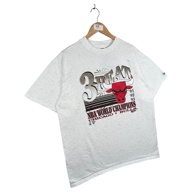 Vintage NBA Chicago Bulls 3 Peat World Champions T-Shirt