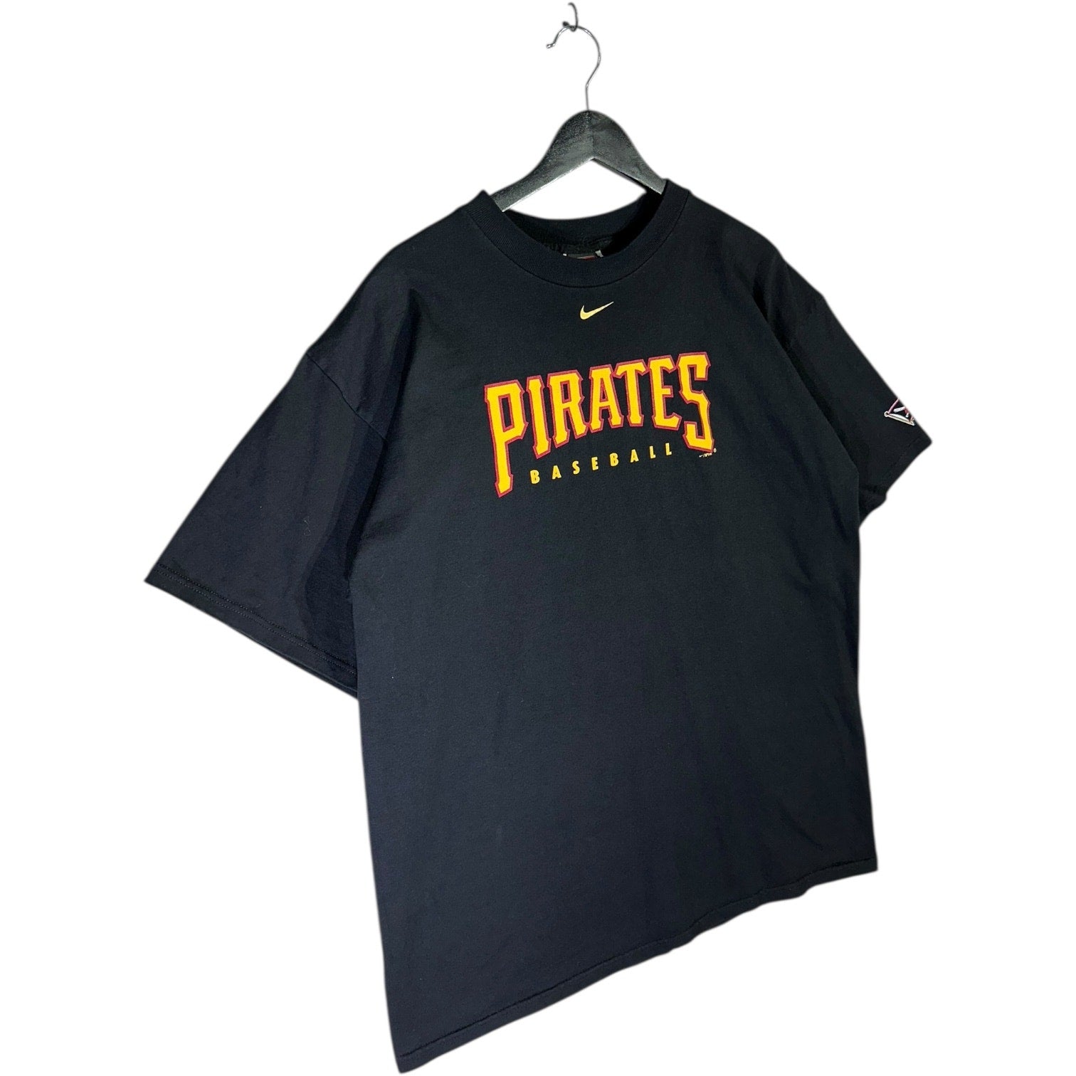 Vintage Nike Pittsburgh Pirates MLB T-Shirt