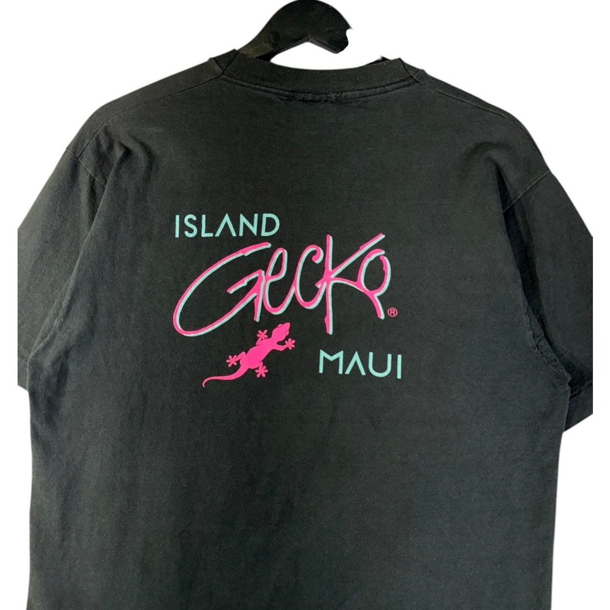 Vintage Island Gecko Maui Graphic T-Shirt