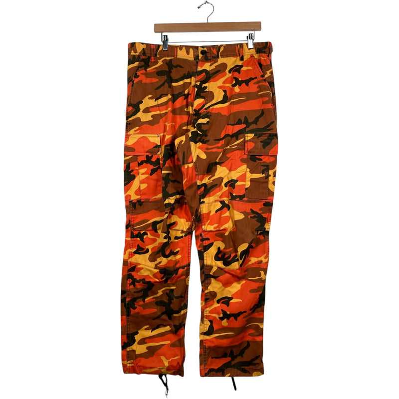 Vintage Camouflage Adjustable Cargo Pants 34x30