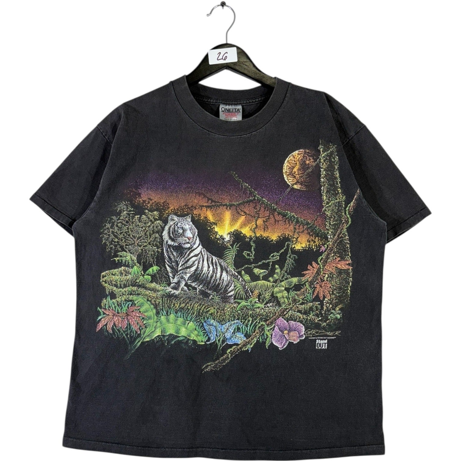 Vintage Stand Out Tiger Jungle Graphic T-Shirt