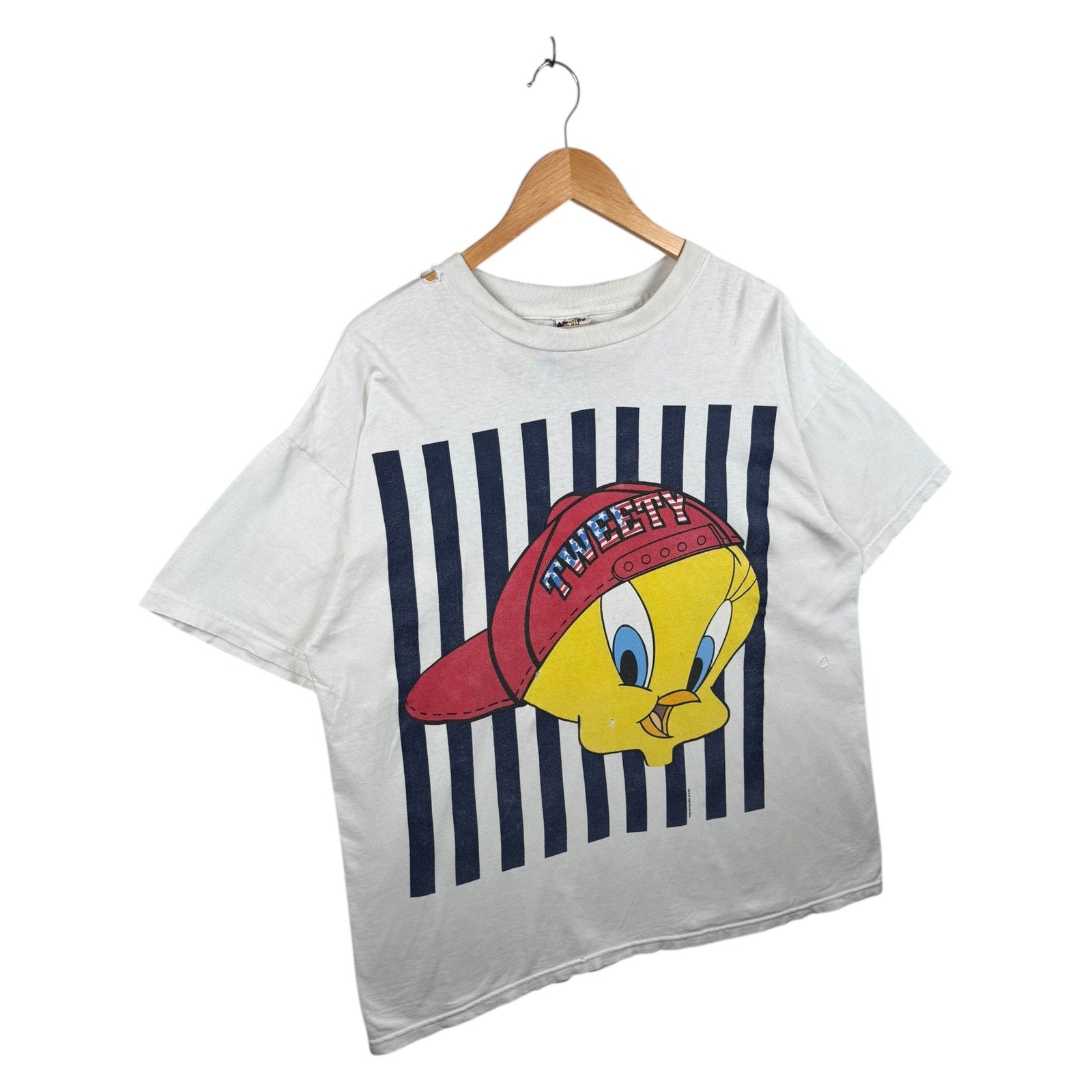 Vintage Looney Tunes Tweety Bird Hip Hop T-Shirt