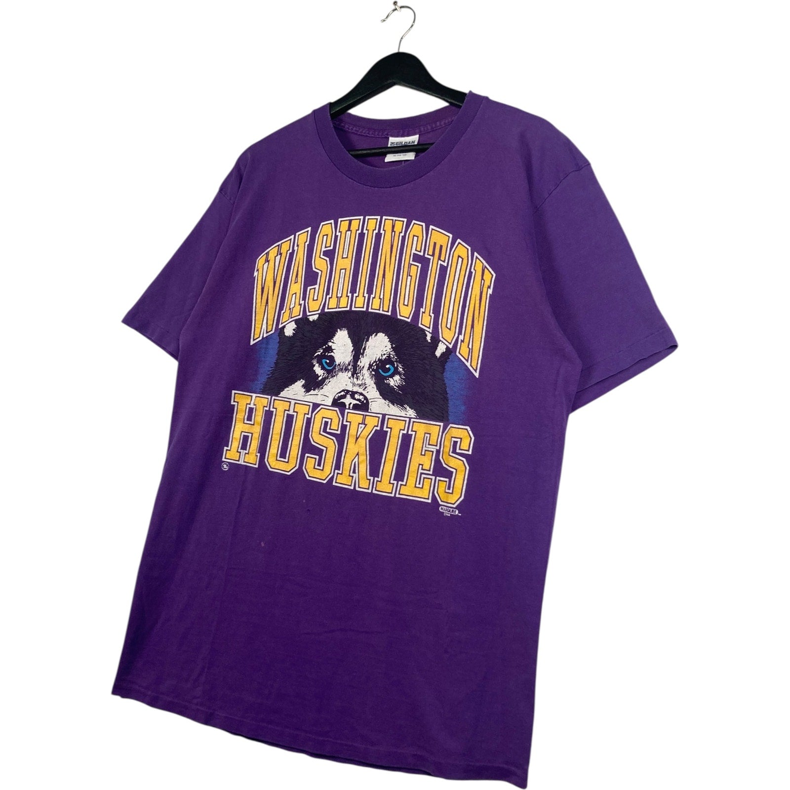 Vintage University Of Washington Huskies Spellout T-Shirt