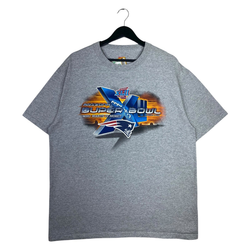 Vintage Patriots Arizona Super Bowl XLII NFL Graphic T-Shirt