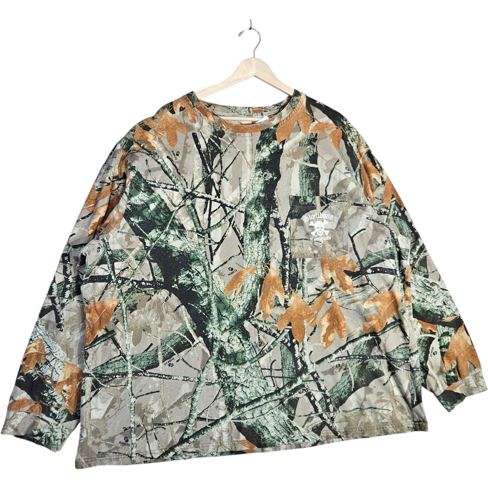 Vintage Skullbone Tennessee Camouflage Crewneck