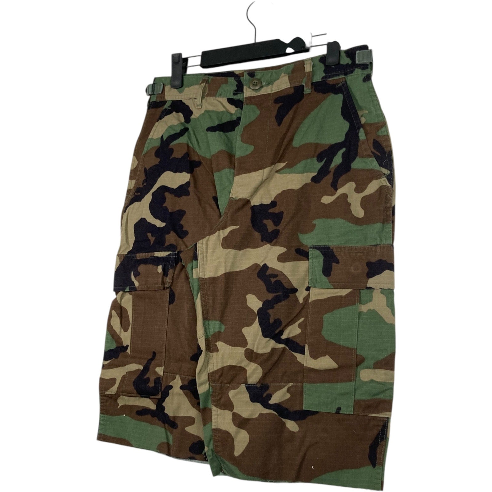 Vintage Camo Cargo Shorts 30