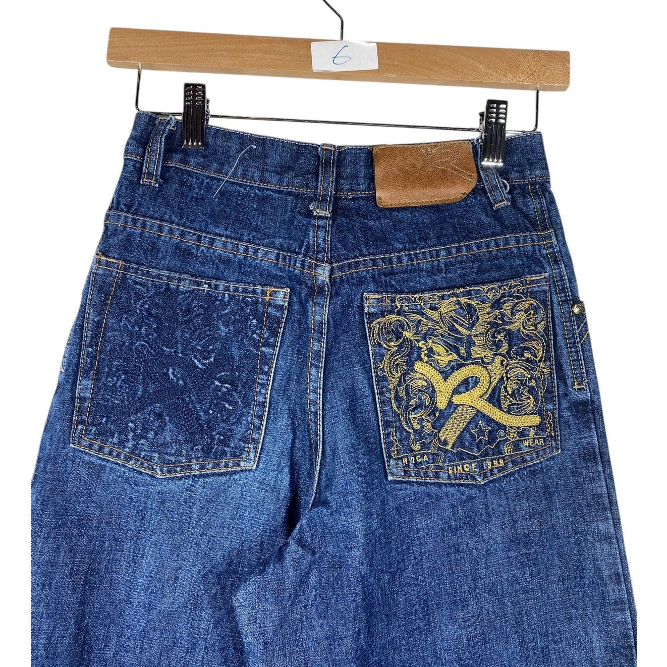 Vintage Roca Wear Embroidery Pattern Pockets Denim Jeans 12