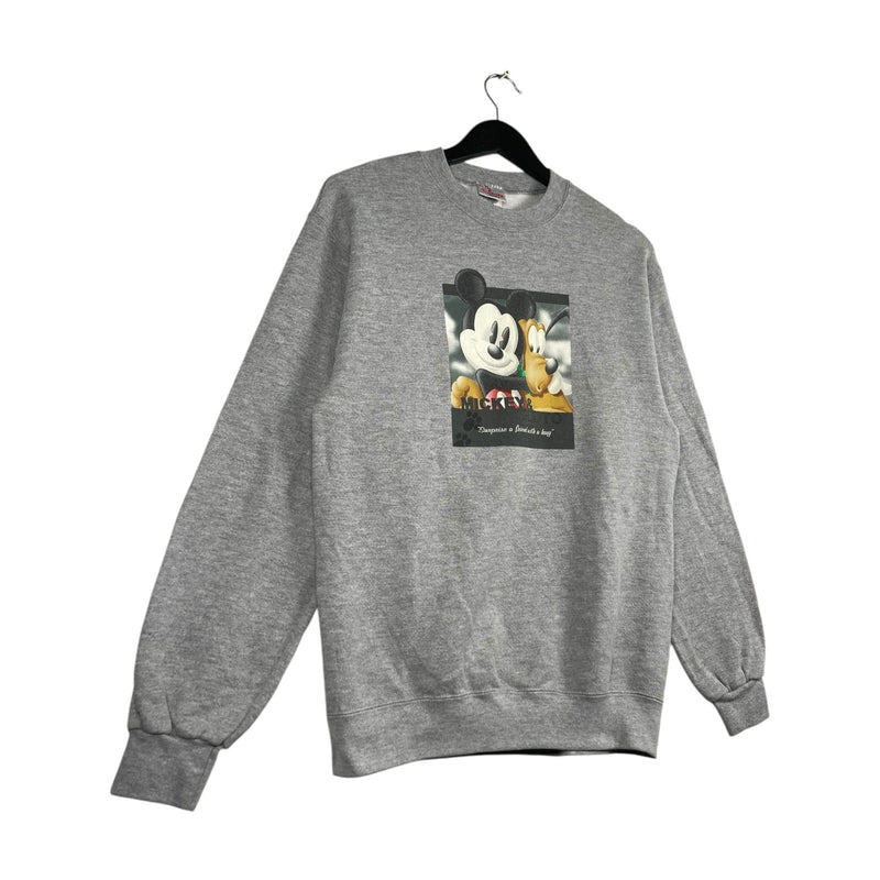Vintage The Disney Store Mickey Mouse Pluto Crewneck