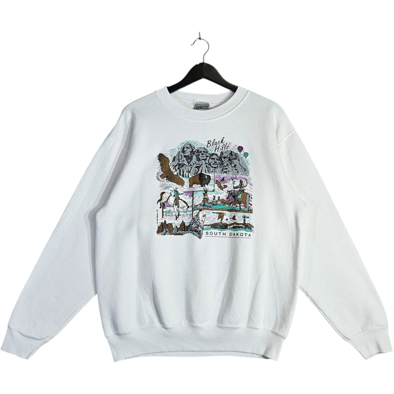 Vintage Black Hills South Dakota Souvenir Crewneck