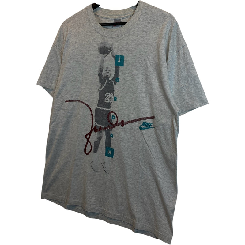 Vintage Nike Michael Jordan #23 Chicago Bulls NBA T-Shirt