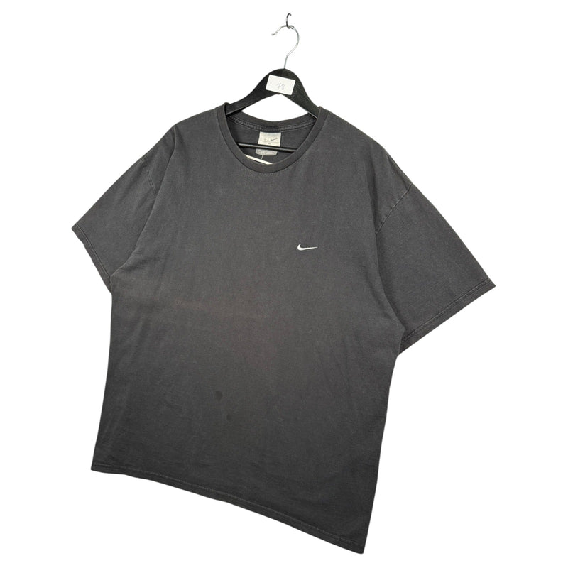 Vintage Nike Solid T-Shirt