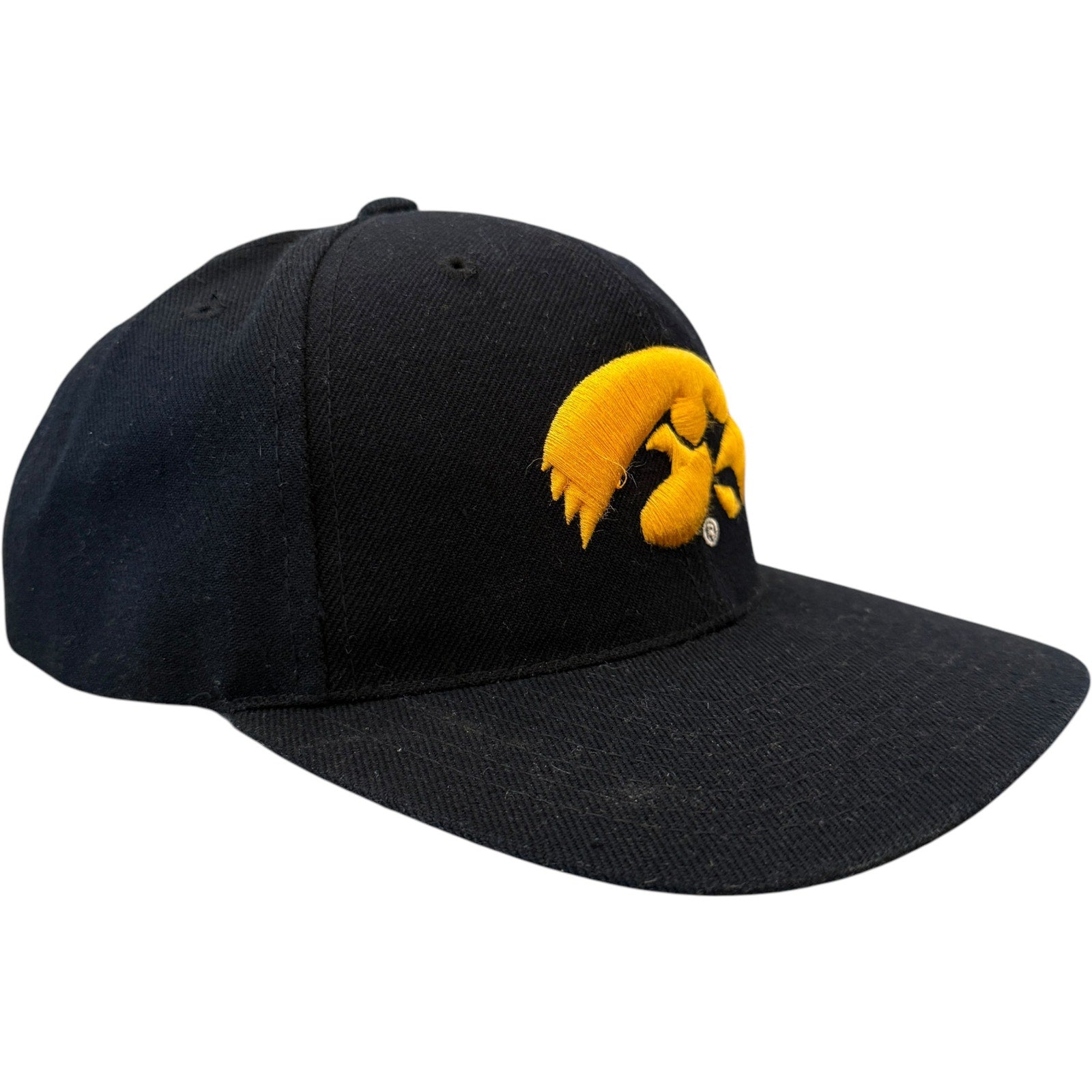 Vintage Iowa Hawkeyes 3D Embroidered Snapback Hat