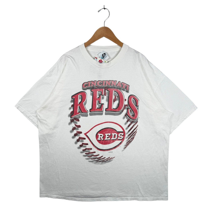 Vintage Dynasty Cincinnati Reds T-Shirt