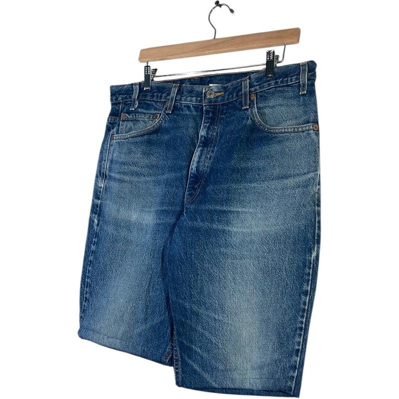 Vintage Levi's 517 Regular Bermuda Denim Shorts 36