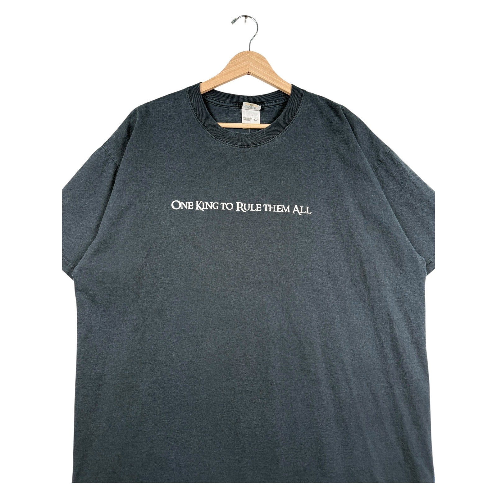 Vintage One King To Rule Them All Quote Short Sleeve T-Shirt