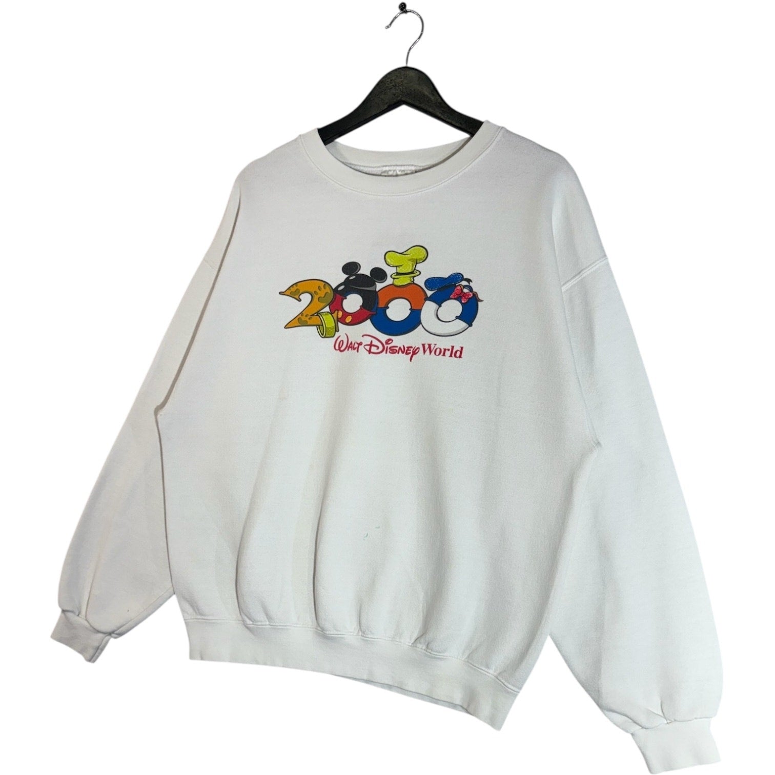 Vintage Disney World "2000" Crewneck Medium