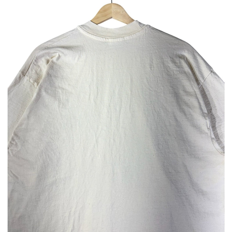 Vintage Polar Bear Family Wildlife Graphic T-Shirt