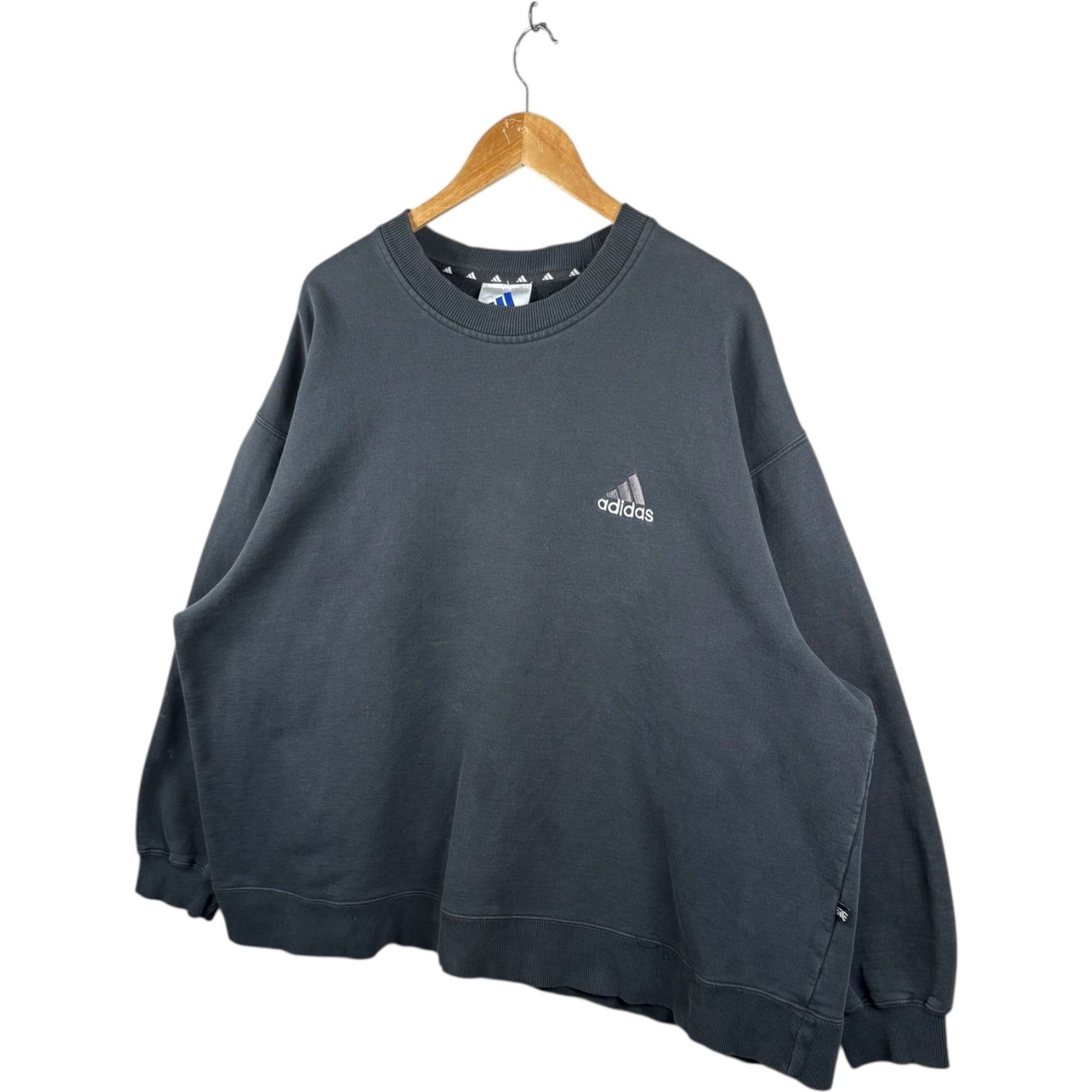 Vintage Adidas Pullover Crewneck