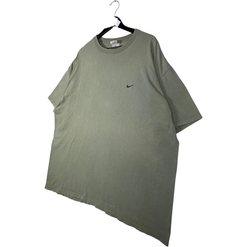 Vintage Nike Solid T-Shirt