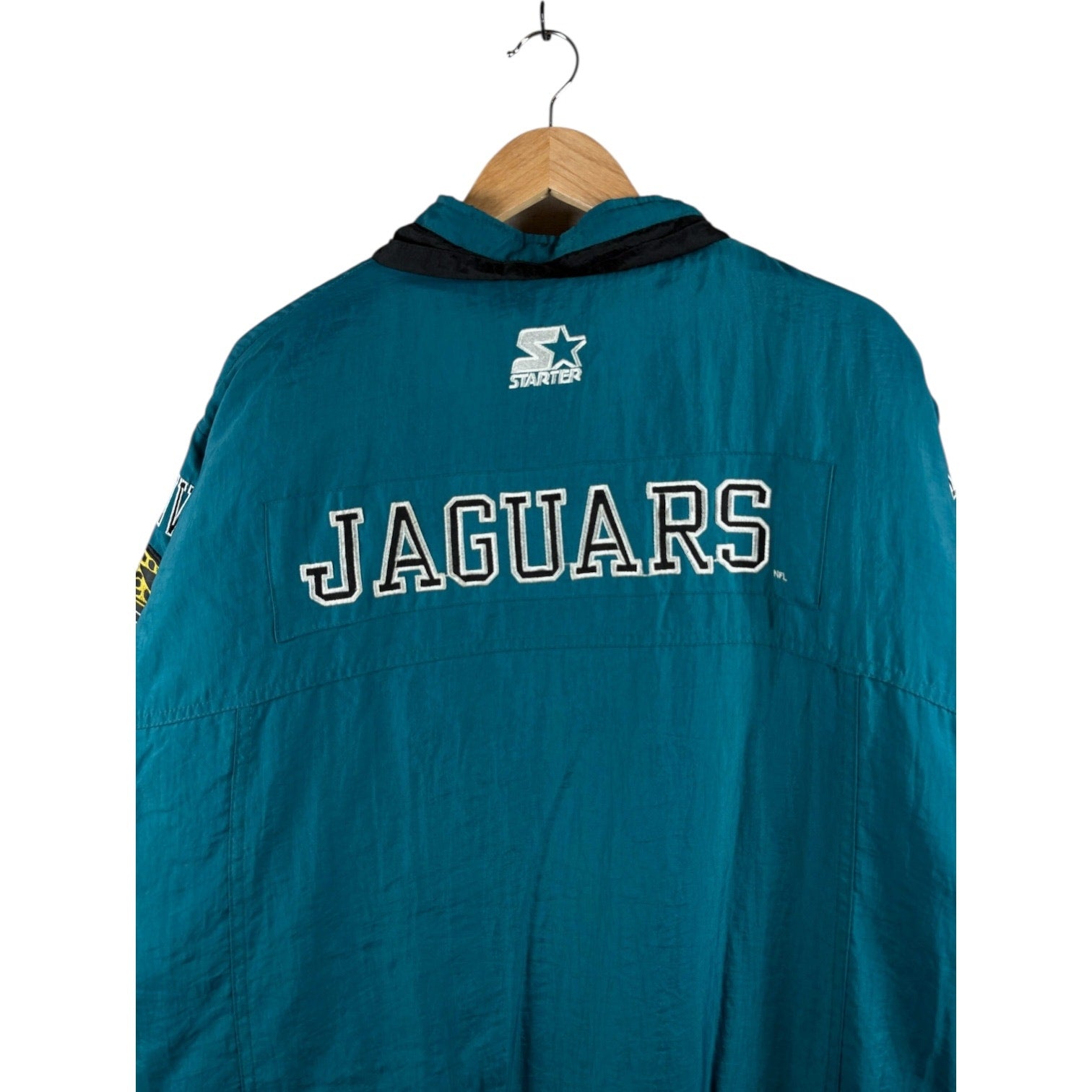 Vintage Starter NFL Jacksonville Jaguars Puffer Jacket Large