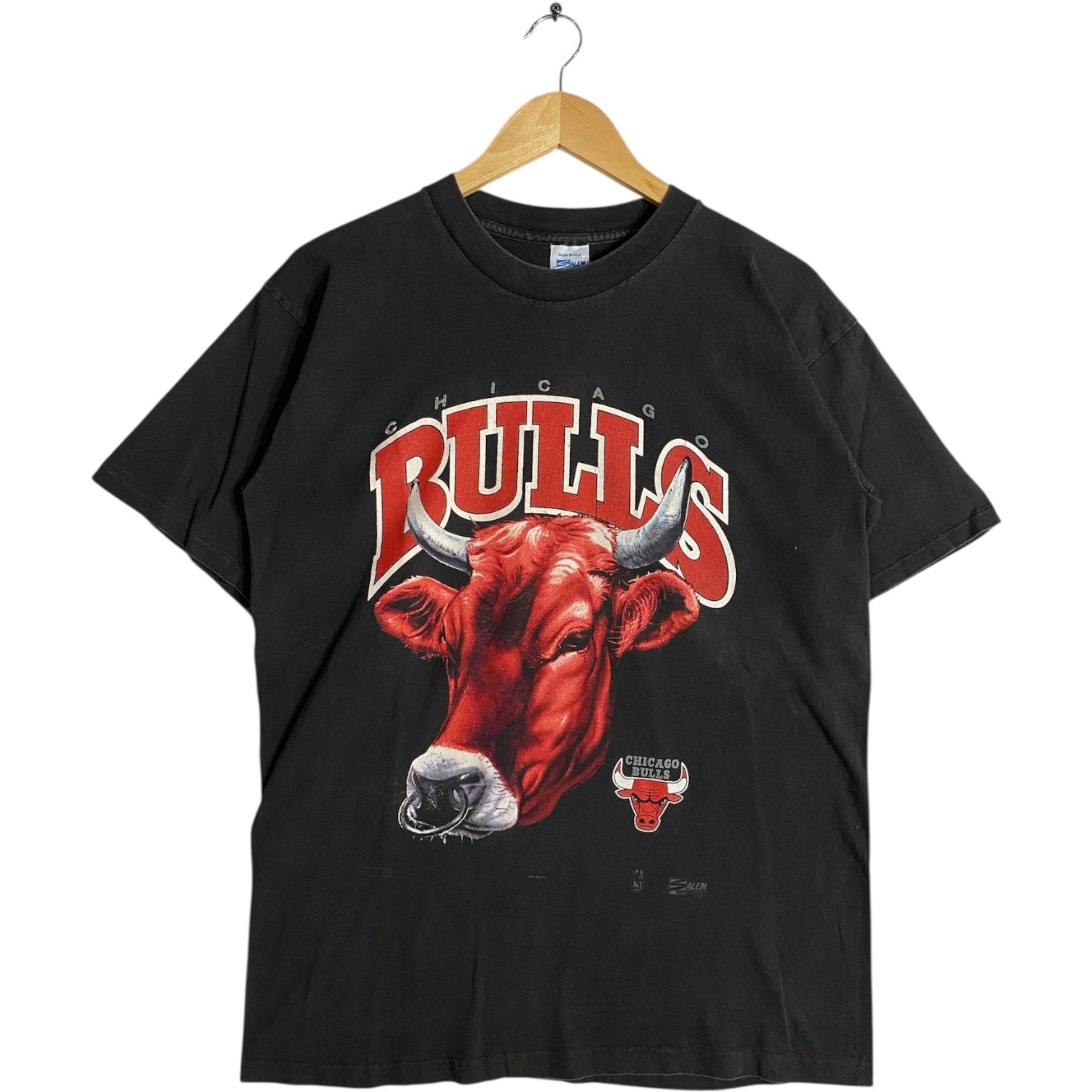 Vintage Chicago Bulls NBA Red Bull Head T-Shirt