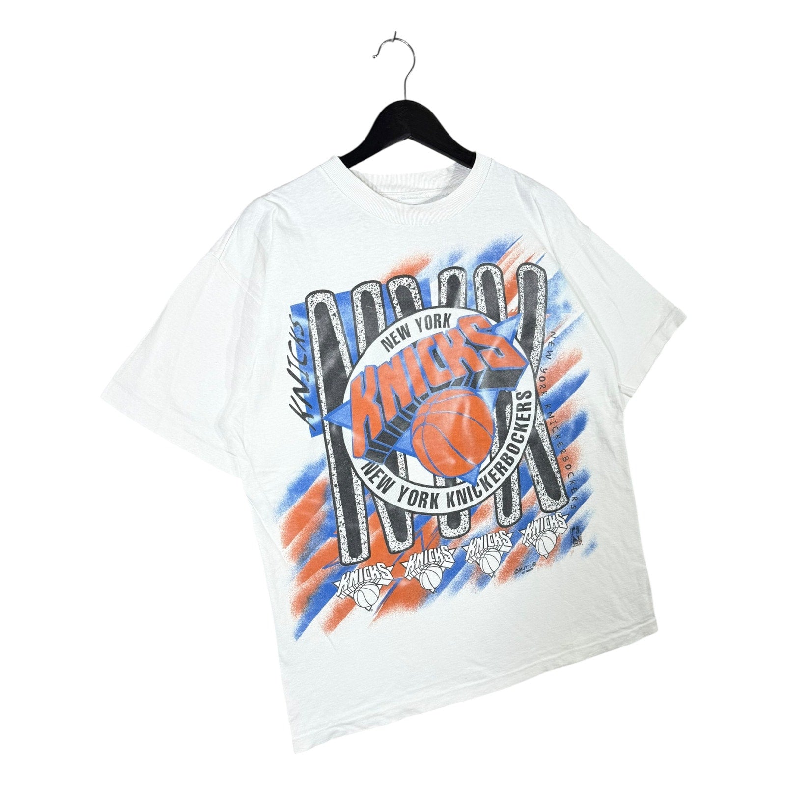 Vintage New York Knicks Logo Graphic NBA T-Shirt