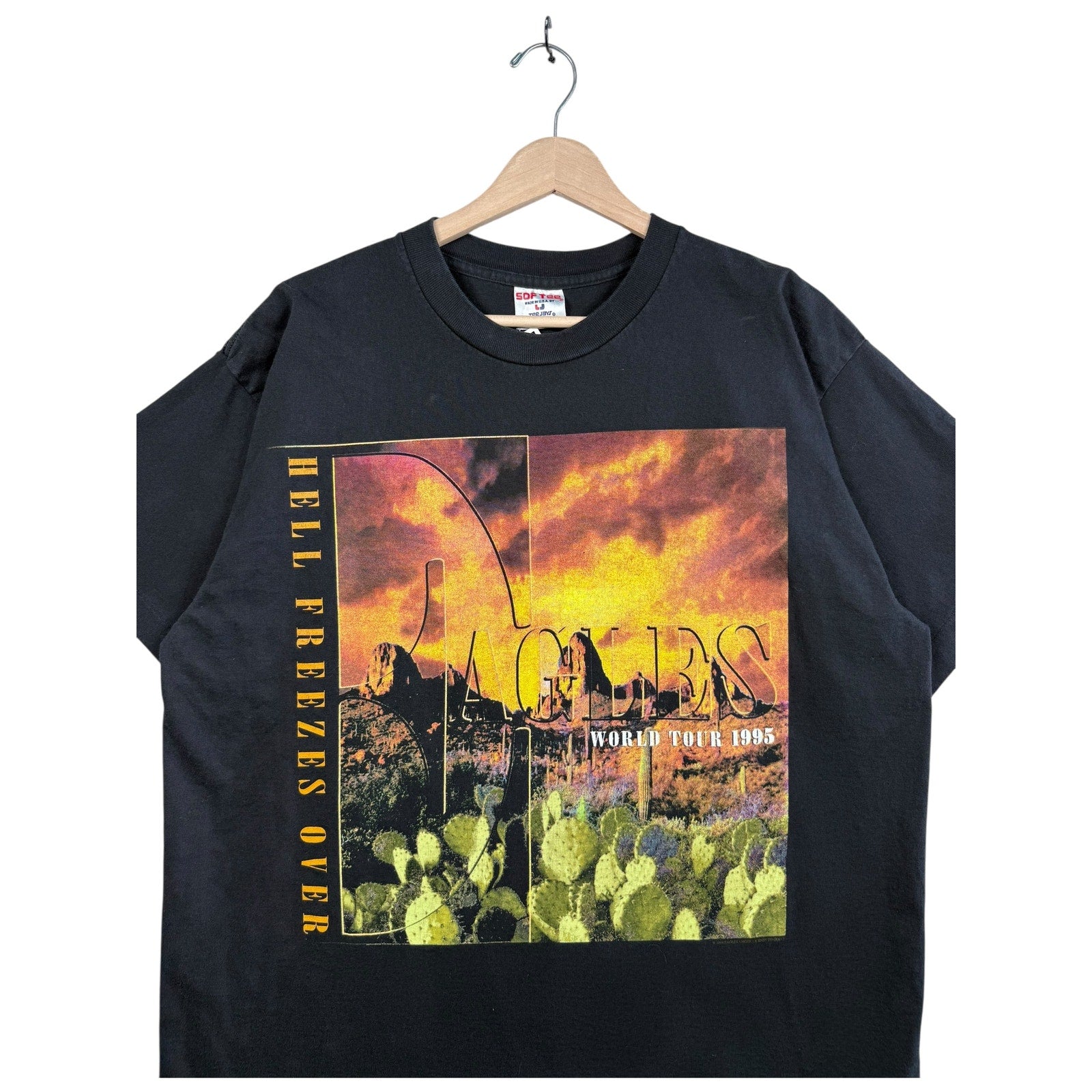 Vintage Eagles Hell Freezes Over T-Shirt 1995