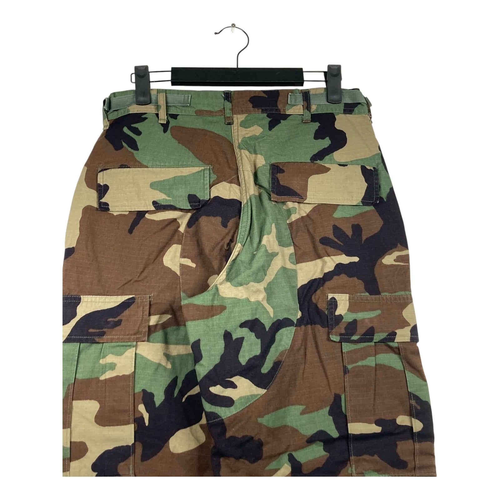 Vintage Camo Cargo Shorts 30