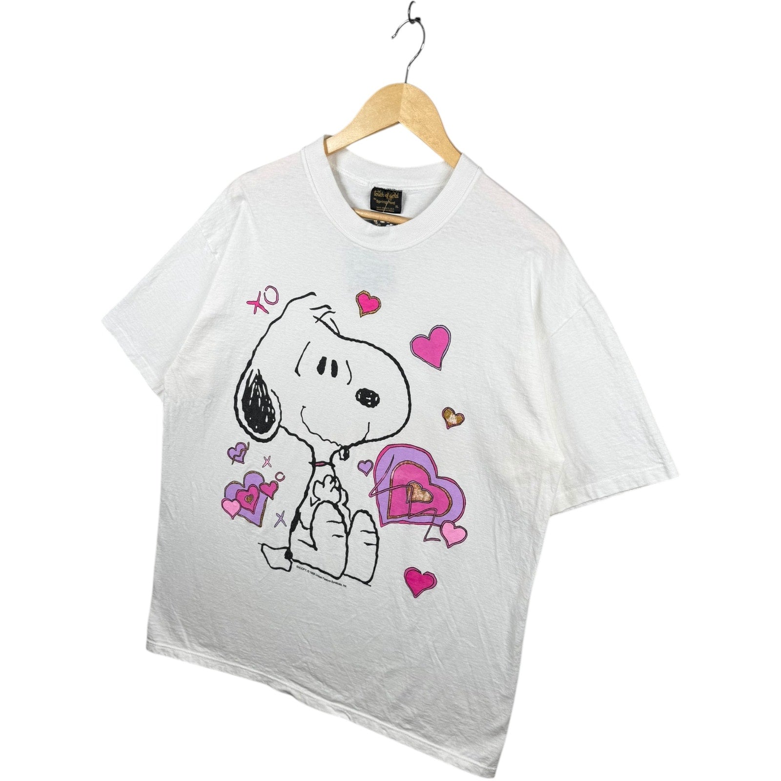 Vintage Snoopy XO Hearts Love Women's T-Shirt