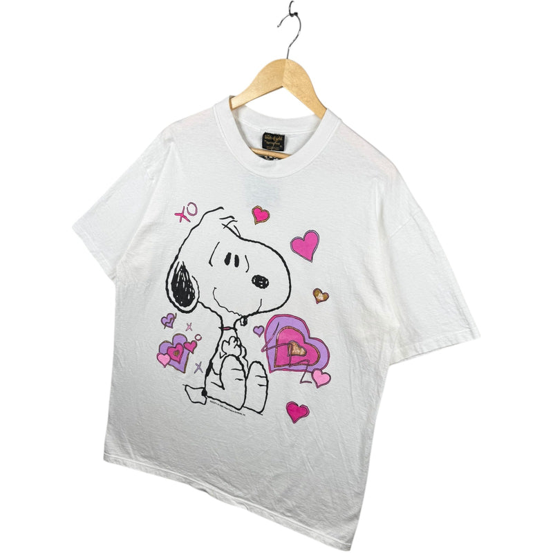 Vintage Snoopy XO Hearts Love Women's T-Shirt