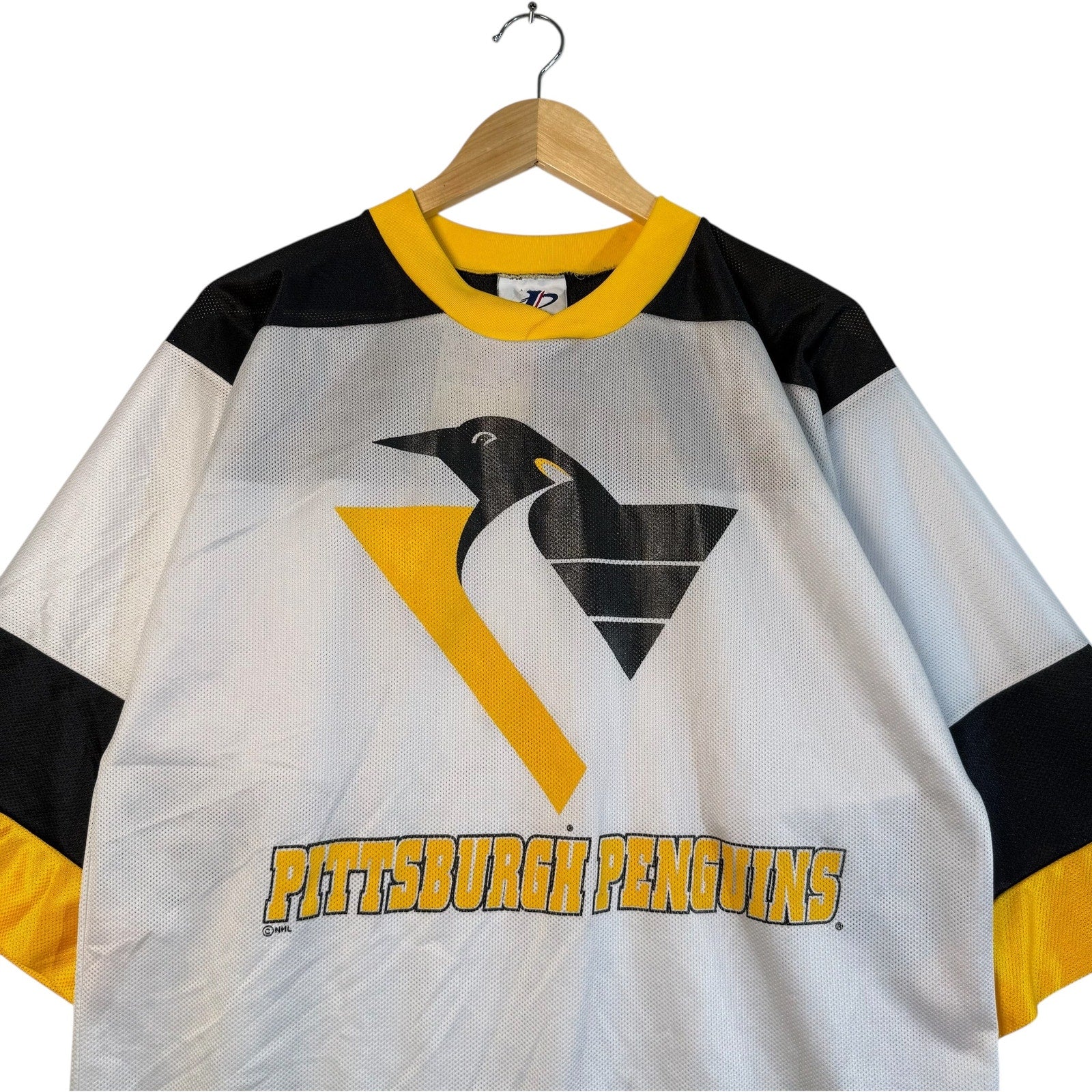Vintage NHL Pittsburgh Penguins Logo Jersey