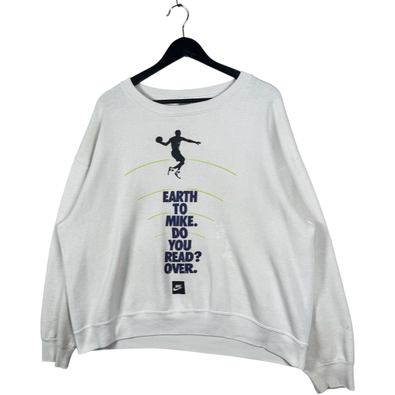 Vintage Nike "Earth to Micheal Jordan" Crewneck