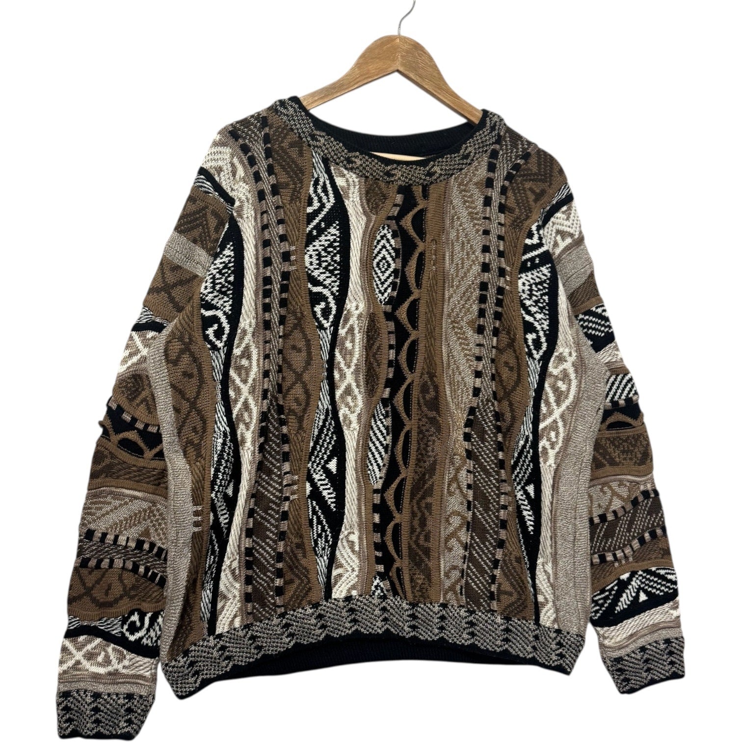 Vintage Patterned 3D Style Knit Sweater