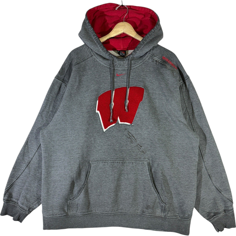 Vintage University Of Wisconsin Badgers Nike Hoodie