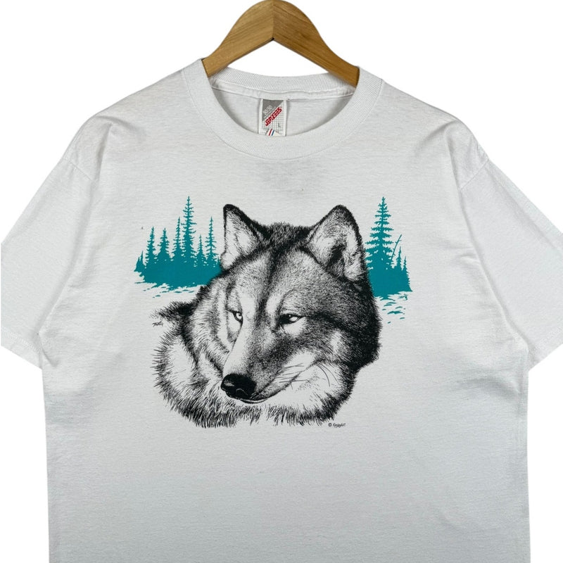 Vintage Wolf Nature Graphic T-Shirt