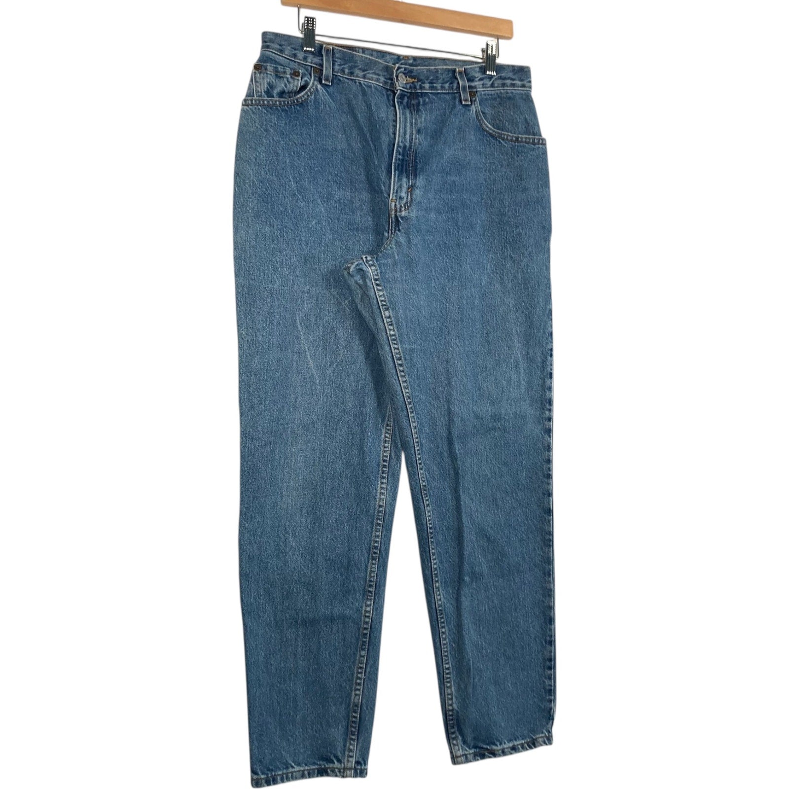 Vintage Levi's 550 Relaxed Fit Tapered Leg Jeans 33x30