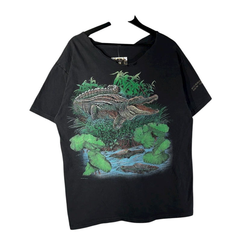 Vintage Alligator Swamp Wildlife T-Shirt