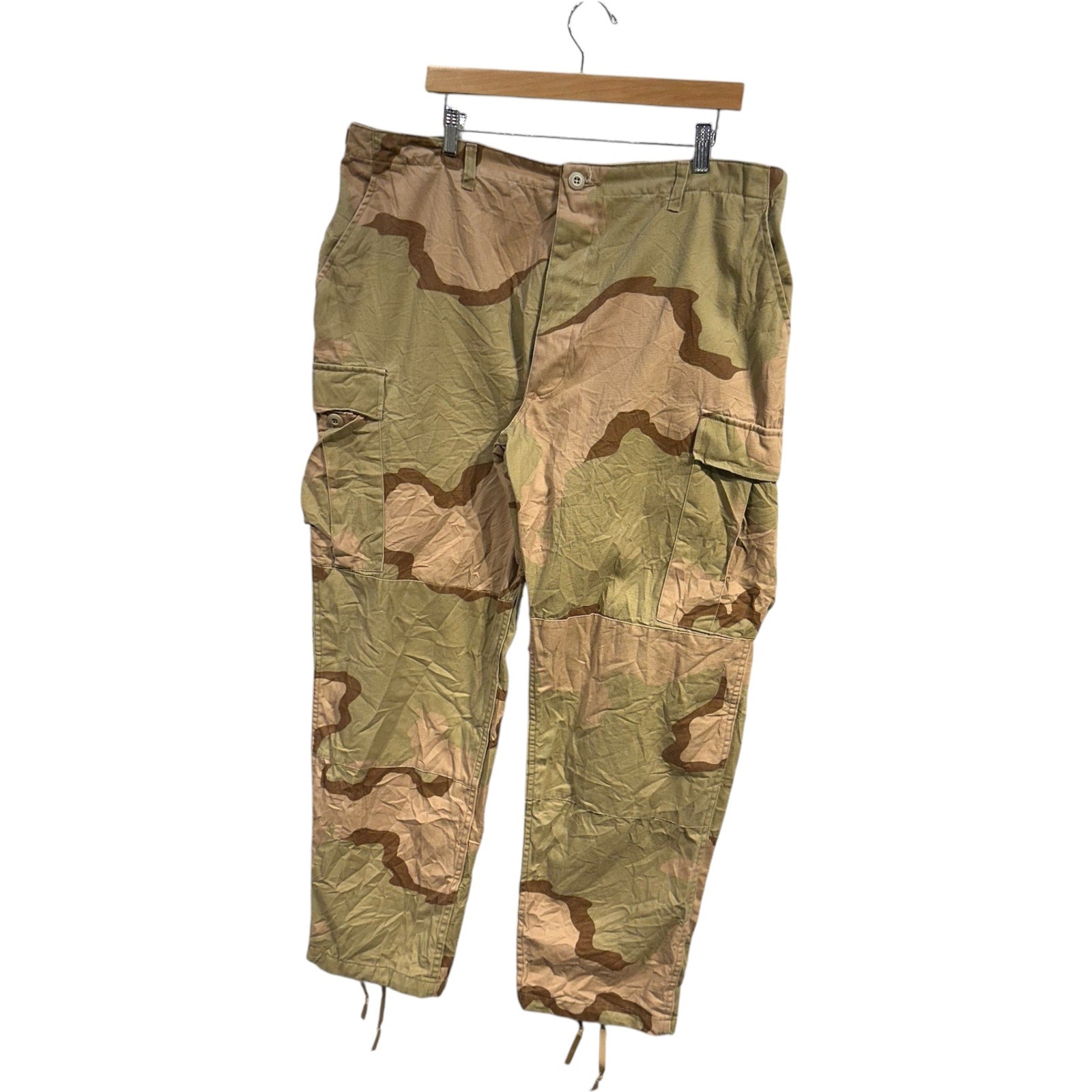 Vintage Sand Camo Cargo Pants 39x29