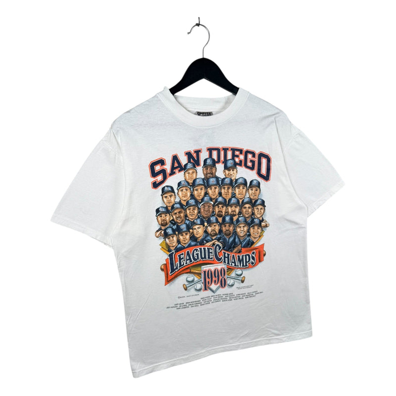 Vintage 1998 San Diego Padres MLB T-Shirt