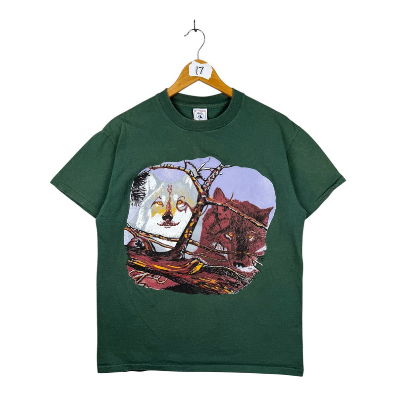 Vintage Wolf Wildlife Scene Graphic T-Shirt