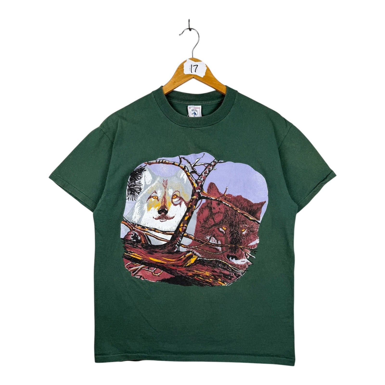 Vintage Wolf Wildlife Scene Graphic T-Shirt