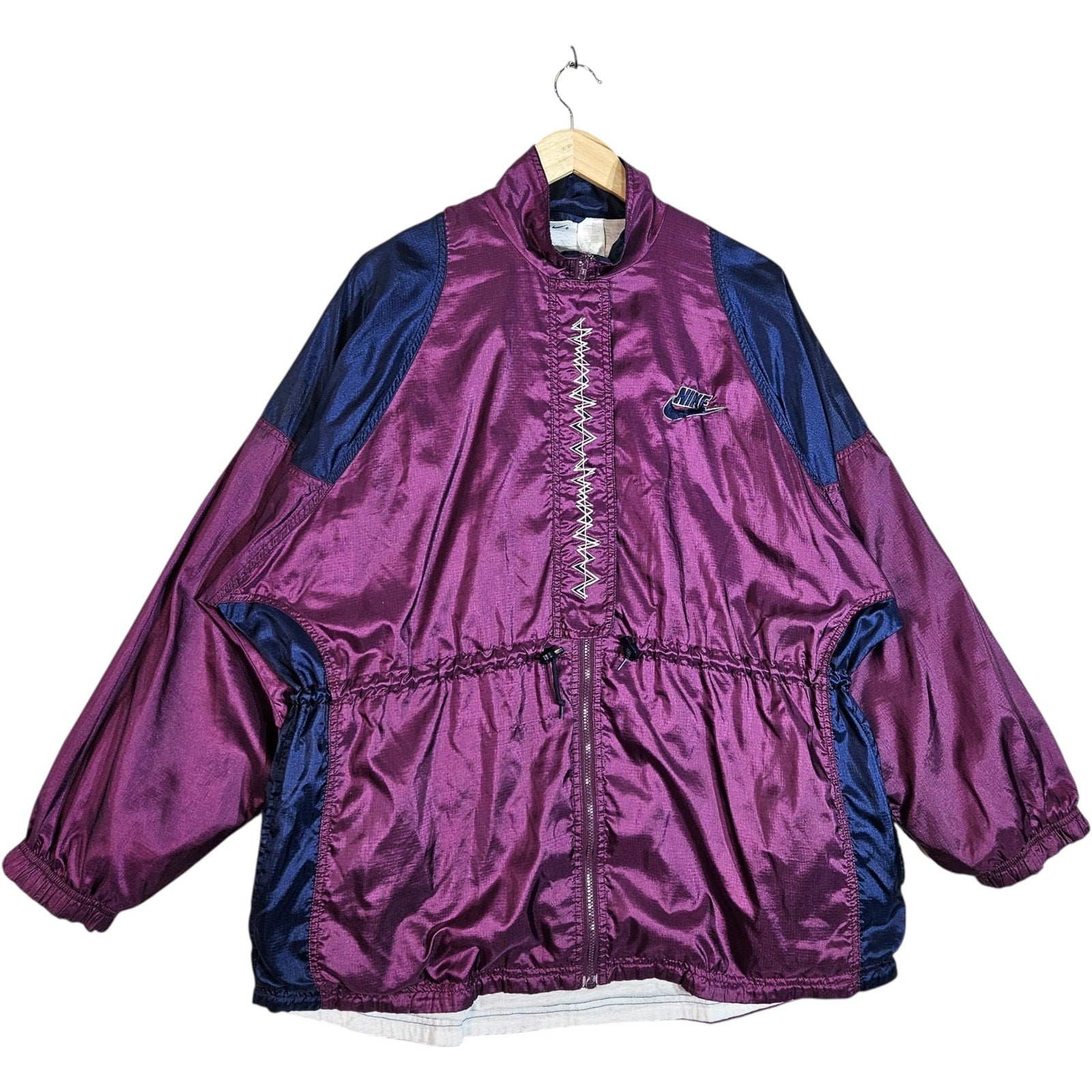 Vintage Shiny Nike Footlocker Windbreaker