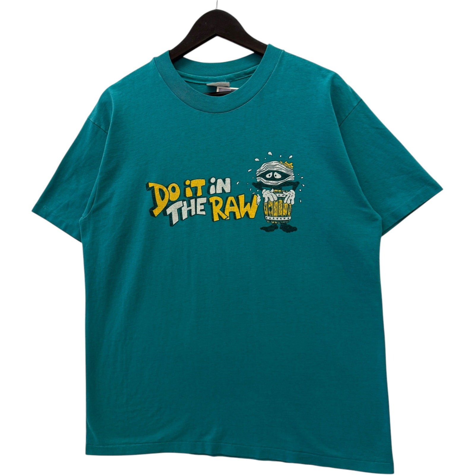 Vintage The Oyster Pub Souvenir Tee