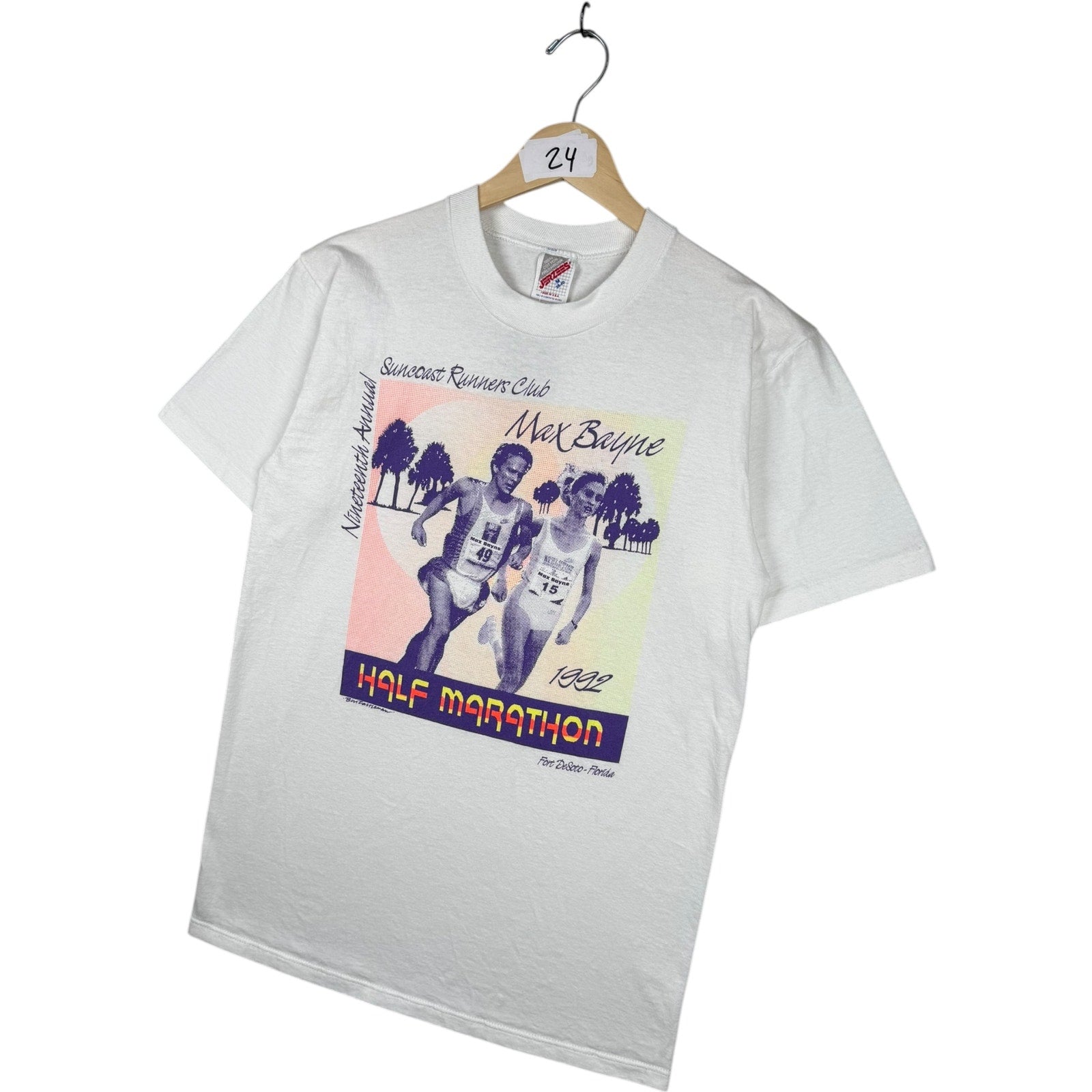 Vintage Runners Club Half Marathon 90s T-Shirt