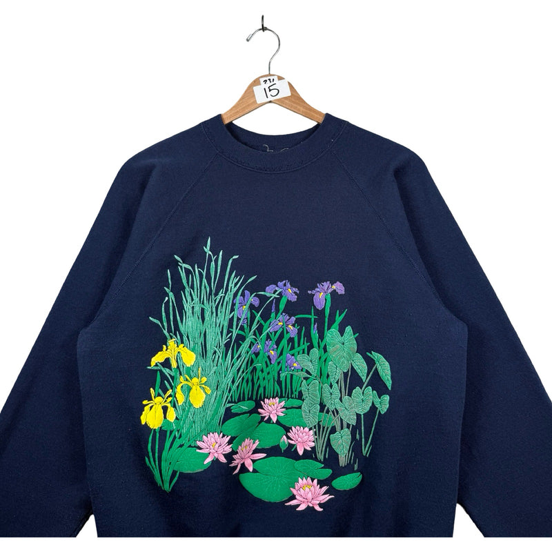 Vintage Floral Pond Nature Embroidered Women's Crewneck
