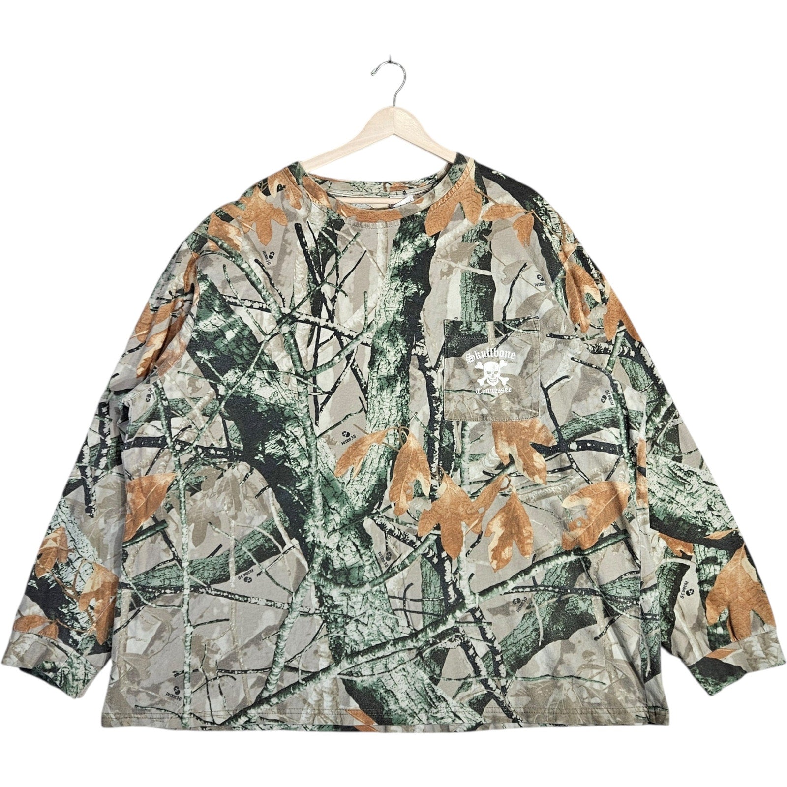 Vintage Skullbone Tennessee Camouflage Crewneck
