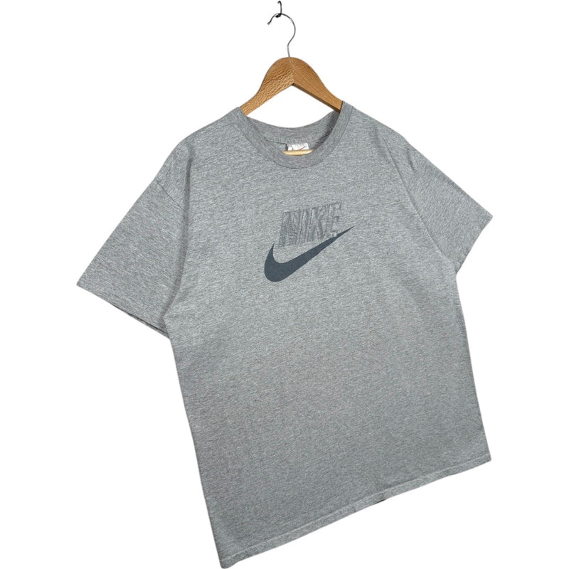 Vintage Nike Logo Print T-Shirt