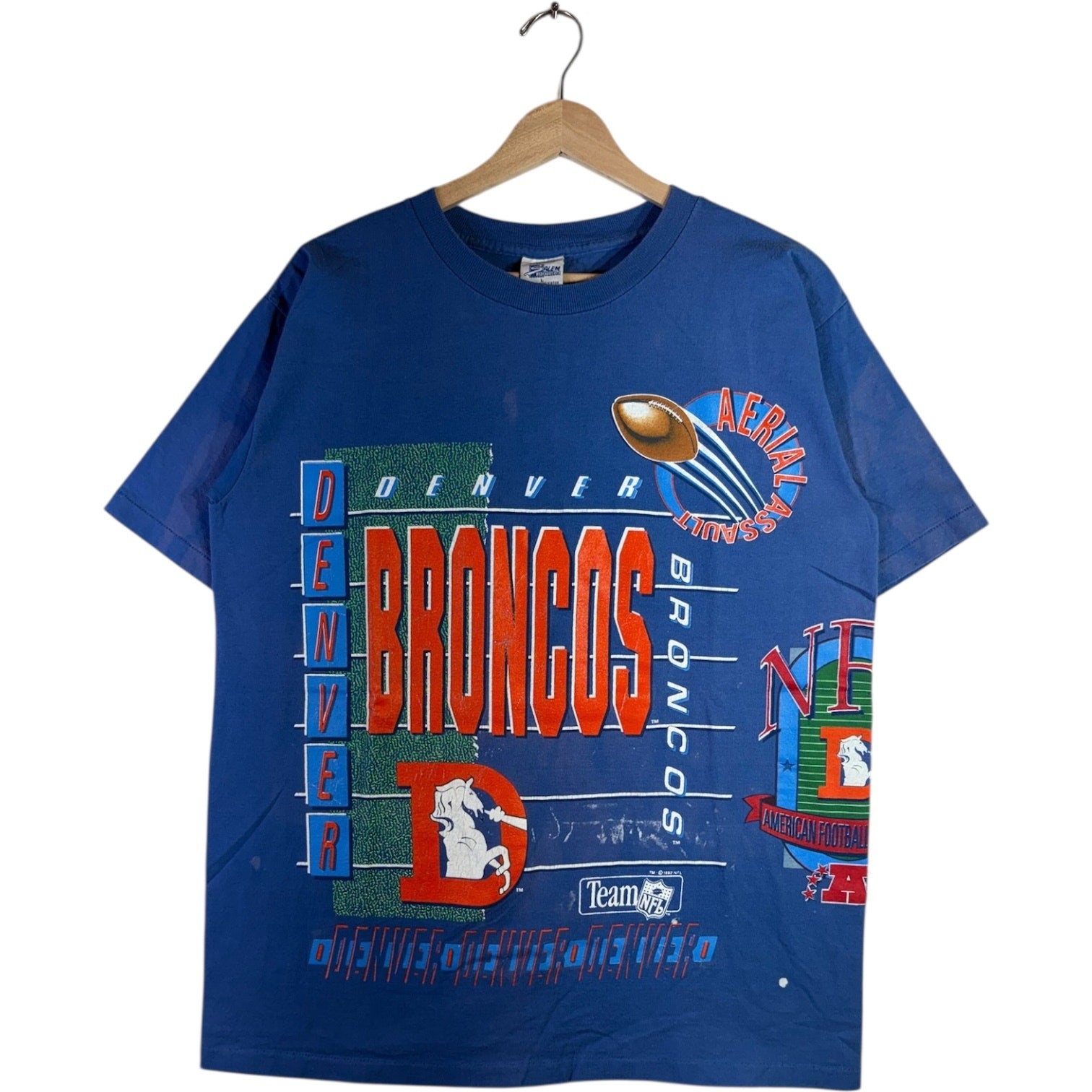 Vintage Salem Denver Broncos NFL Team Graphic T-Shirt